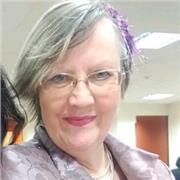 Profesora de inglés nativa y titulada. Especialista en inglés de negocios y lengua académica.